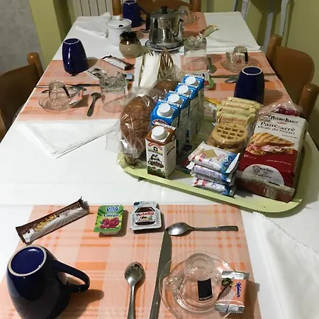 Oda ve Kahvaltı Del Borgo Mondovì