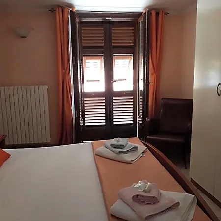 Oda ve Kahvaltı Del Borgo 3*